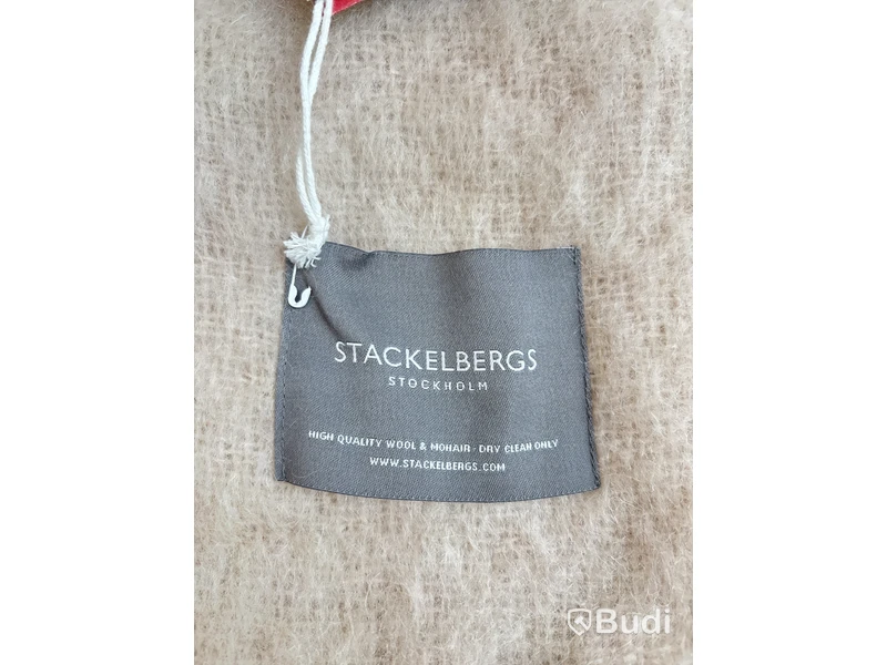 Filt Stackelbergs Mohair. Ord. pris inkl. moms: ca 2395 kr.