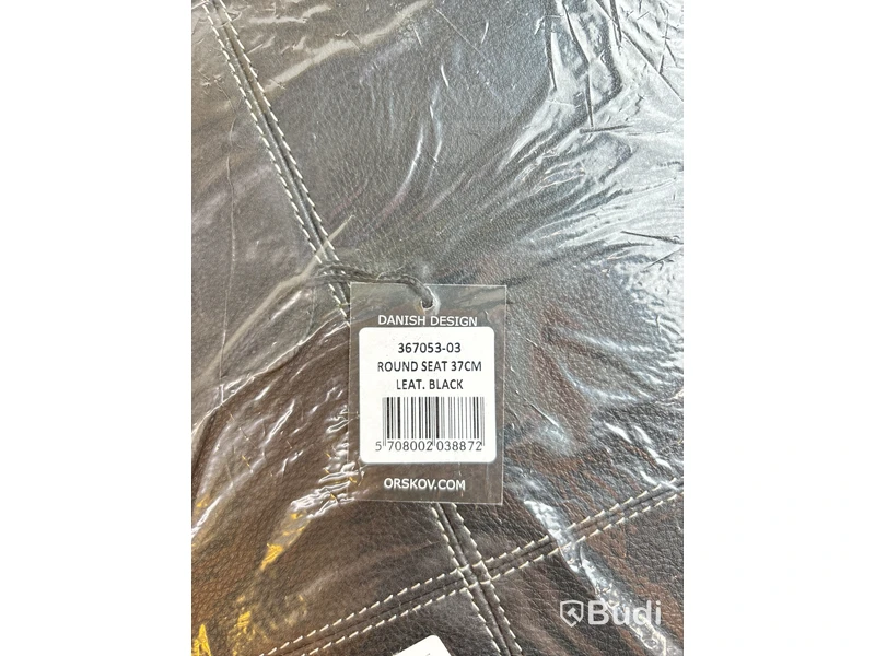 5 st. Sittunderlag Orskov svart. Ord. pris inkl. moms: ca 4975 kr.