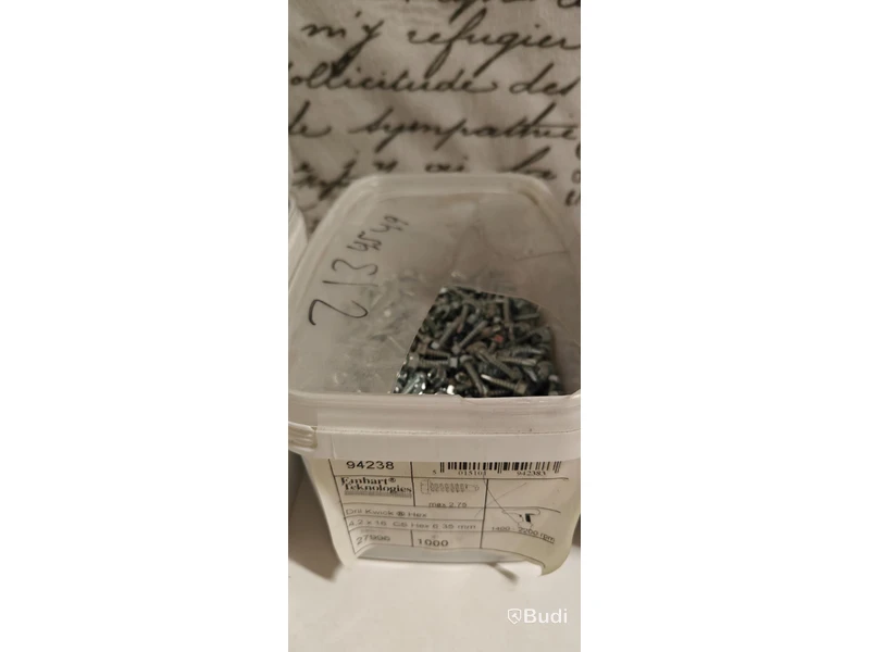 11 st förp, plåtskruv, Staps, Ejot,  blandade