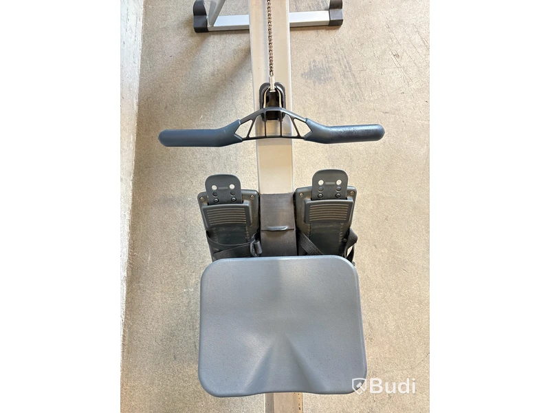 Roddmaskin Concept 2 Model E med PM5 display