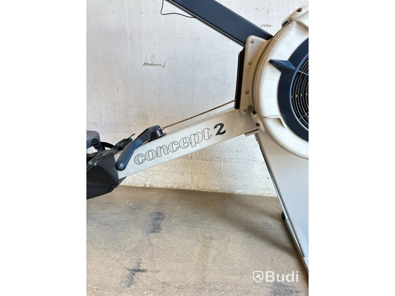 Roddmaskin Concept 2 Model E med PM5 display
