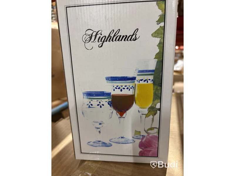 Parti med diverse olika ljusstakar