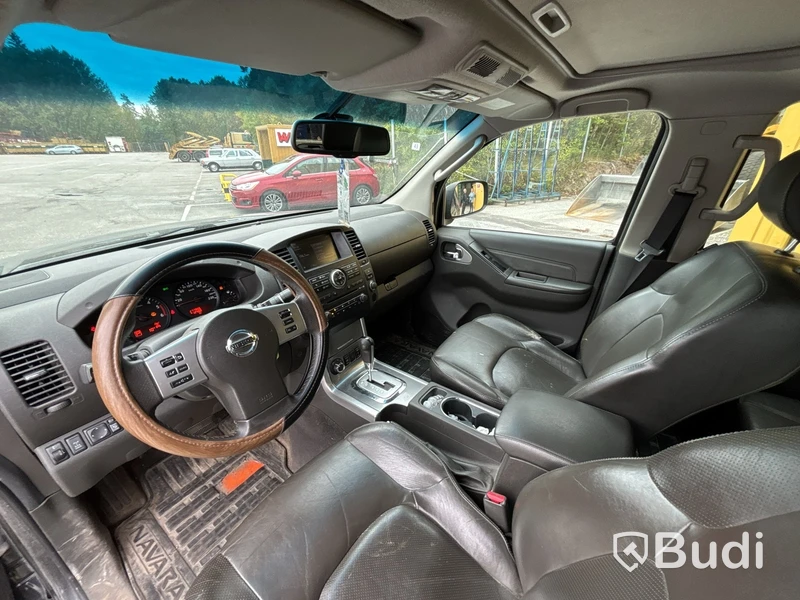 Nissan Navara Dubbelhytt 2.5 dCi 4x4 -2011