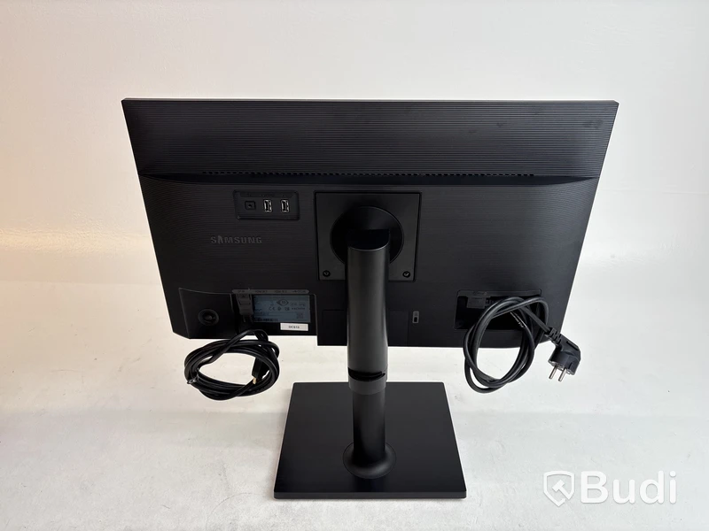 2 st. Datorskärmar Samsung F24T450FQ inkl. stativ, 24 tum