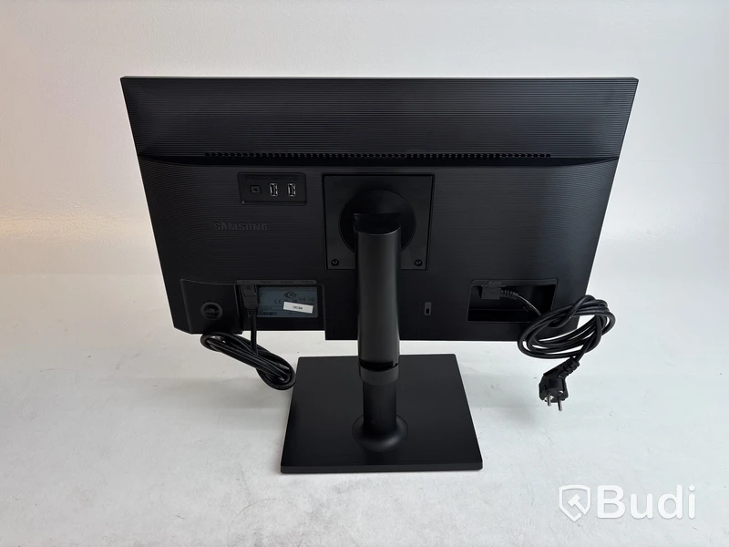 2 st. Datorskärmar Samsung F24T450FQ inkl. stativ, 24 tum