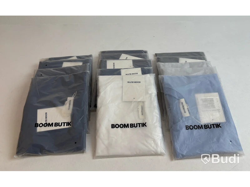 12 st. Tshirt BoomButik, blandade färger, unisex, stl. XS