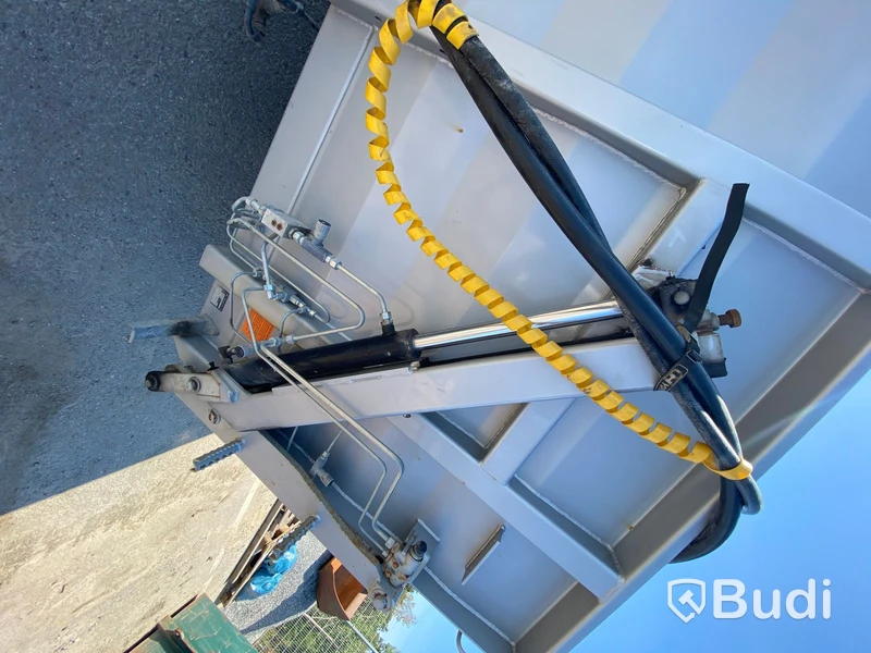 Lastbil Tippflak bak/sida Meiller max 20 ton