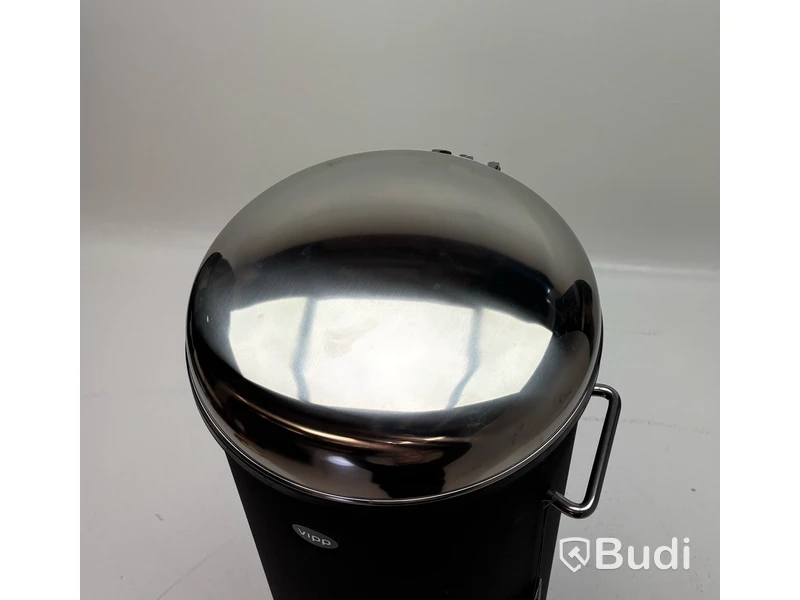 Pedalhink Vipp, Vipp17, svart, 30 L, Ord. pris inkl. moms: ca 5995 kr