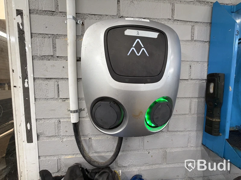 Laddstation Laddare för elbil Aura 2x32A