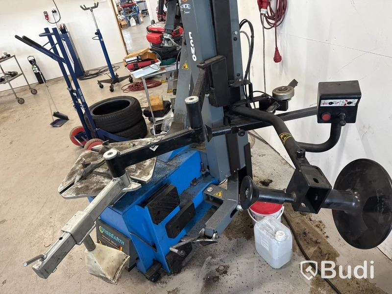 Däckmaskin Beissbarth Servomat MS 63 med hjälparm
