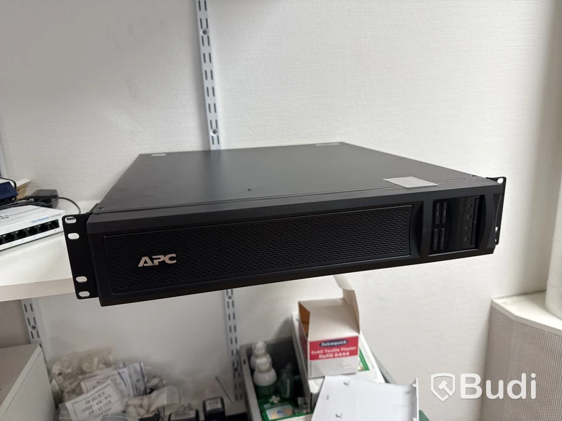 Rack APC SMX1000F