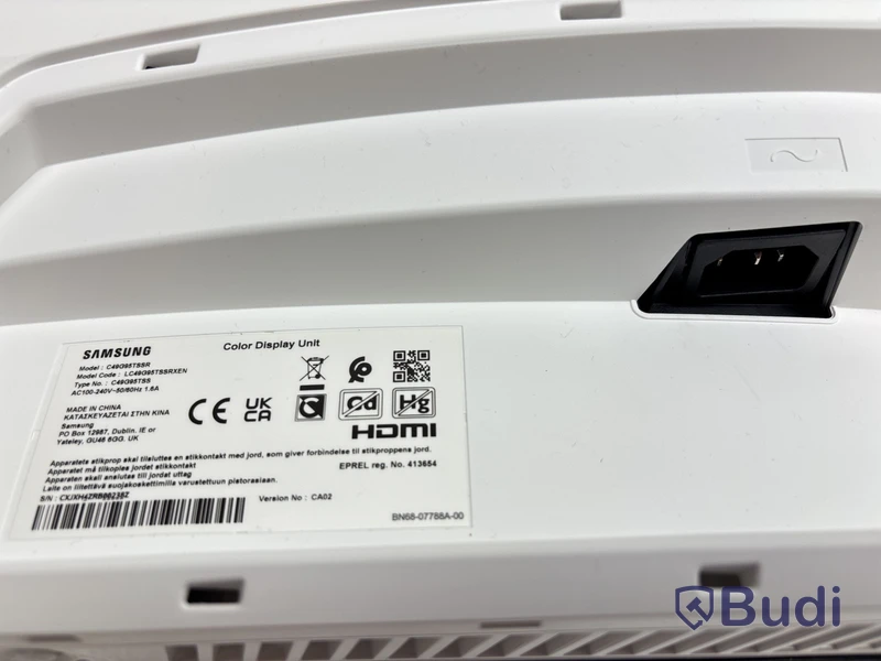 Gamingskärm Samsung C49G95TSSR välvd