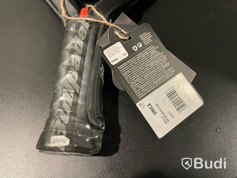 Padelracket Bullpadel - Xplo Di Nenno, 2025, ord. pris 2800 kr