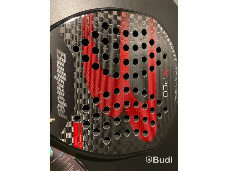 Padelracket Bullpadel - Xplo Di Nenno, 2025, ord. pris 2800 kr