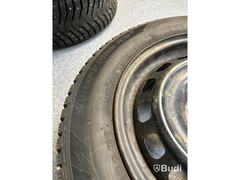 4 st. Vinterhjul Hankook 195/65R16 95T