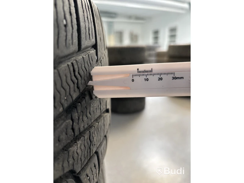4 st. Vinterhjul 225/65R17