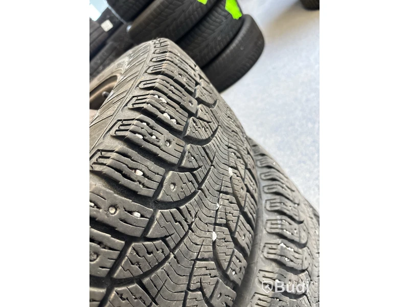 4 st. Vinterhjul  Pirelli 205/55R16 91T