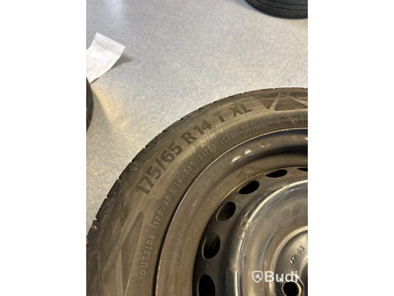 4 st. Sommarhjul Continental 175/65R14 TXL