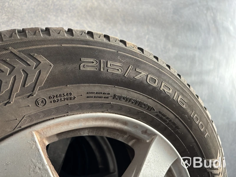 4 st. Vinterhjul Nokian 215/70R16 100T
