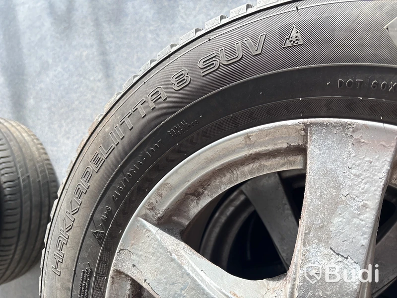 4 st. Vinterhjul Nokian 215/70R16 100T