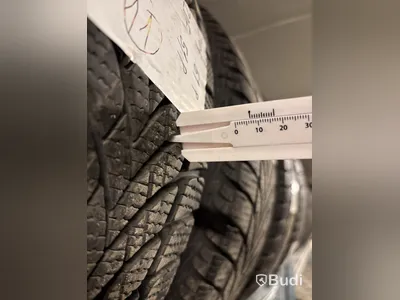 4 st. Vinterhjul Goodyear 195/55R16 87T