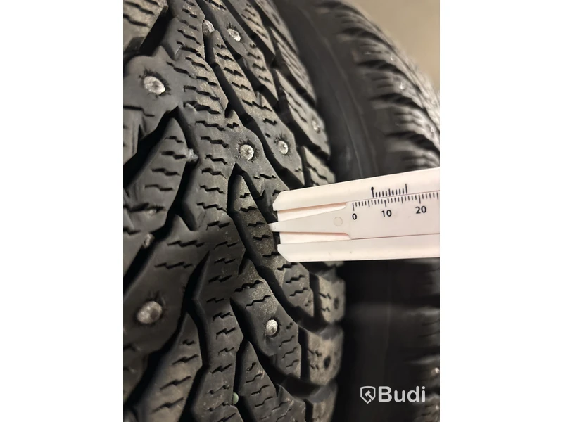 4 st. Vinterhjul Nokian 205/55R17