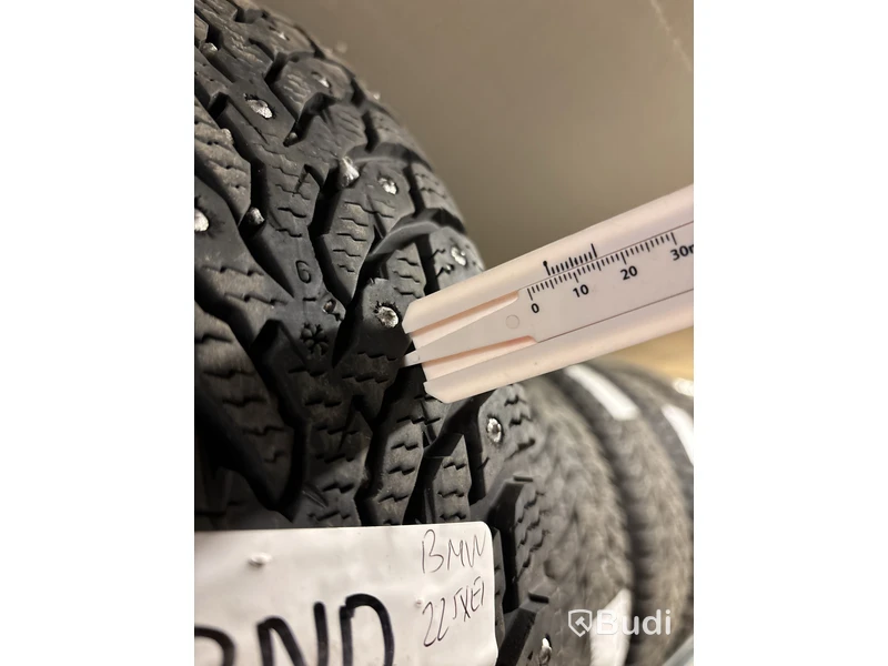 4 st. Vinterhjul Nokian 205/55R17