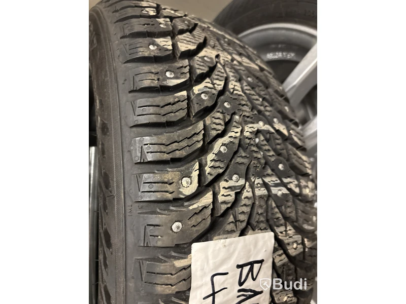 4 st. Vinterhjul Nokian 205/55R17