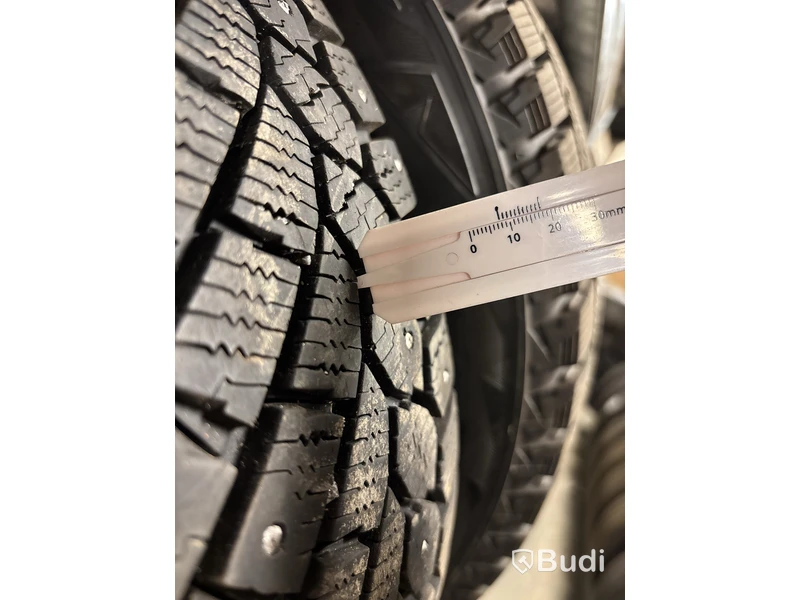 4 st. Vinterhjul Gislaved 205/60R16 T XL