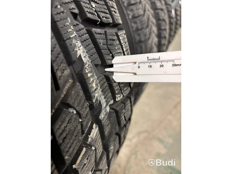 4 st. Vinterhjul Leao 225/65R17 106T