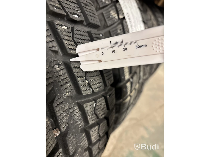 4 st. Vinterhjul Leao 225/65R17 106T