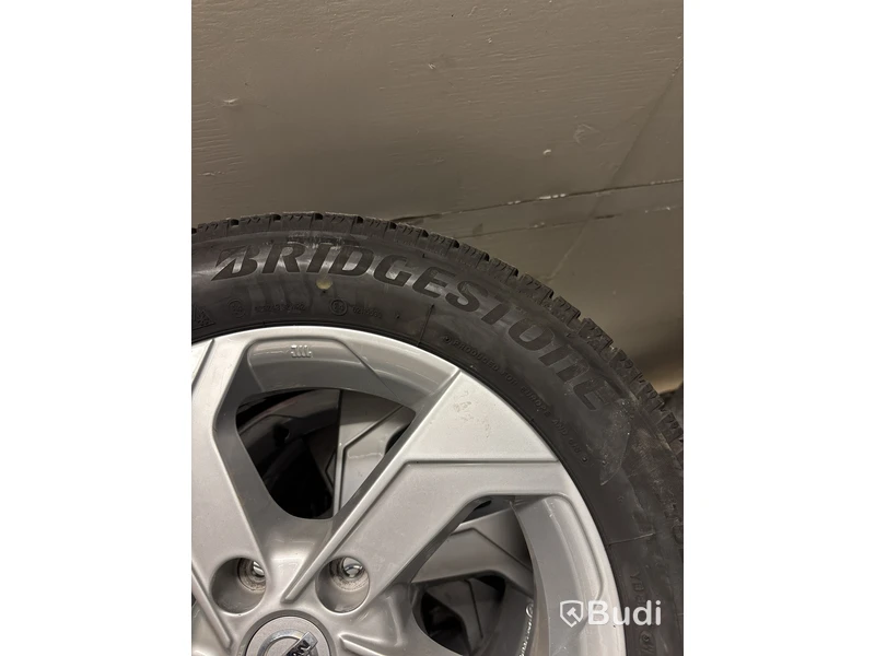 4 st. Vinterhjul Bridgestone 205/55R16 94T