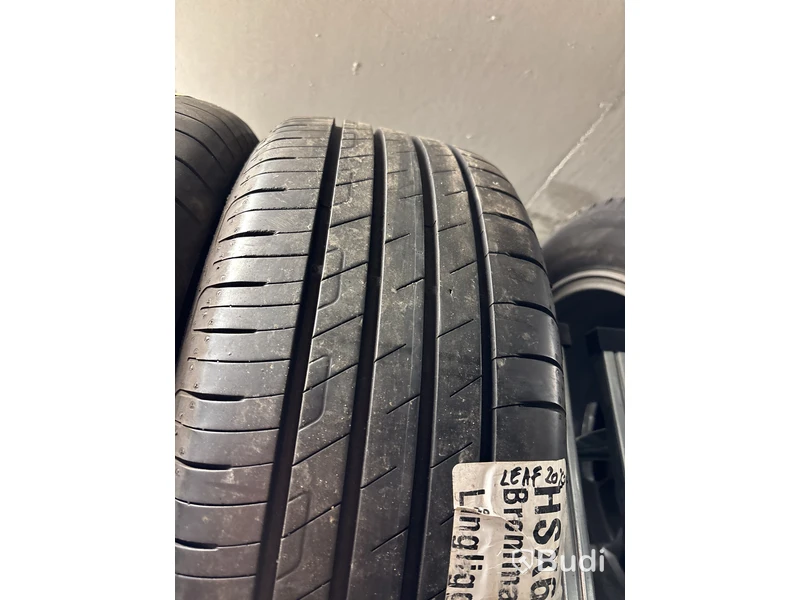 4 st. Sommarhjul Goodyear 215/50R17 91V