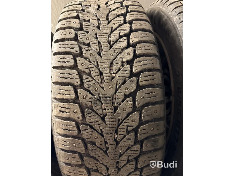 4 st. Vinterhjul Kumo 215/55R17 98T