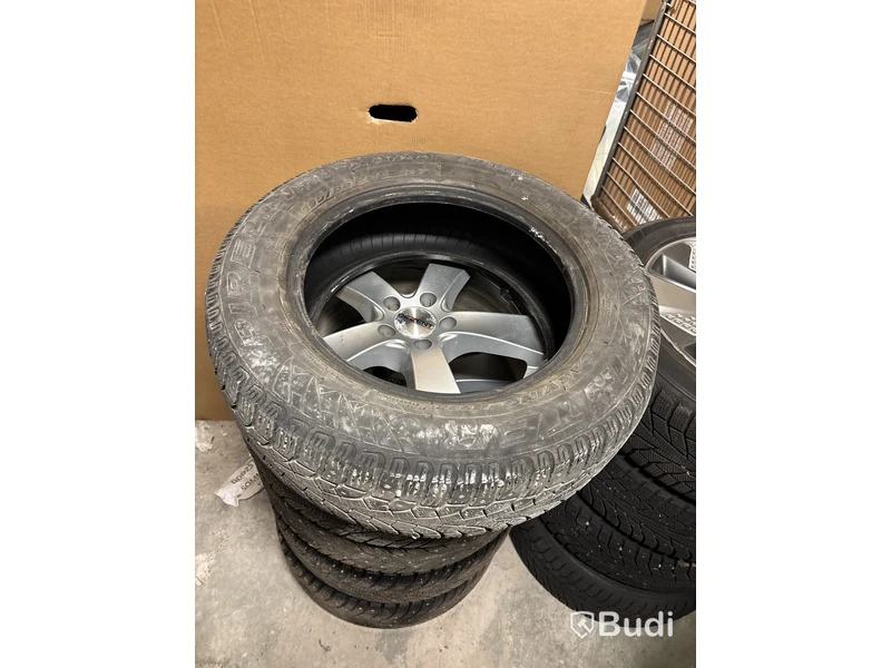 1 st. Vinterdäck  Pirelli 195/65R15 91T