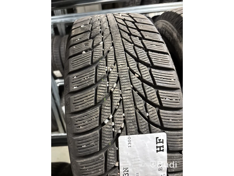 4 st. Vinterdäck Kumo 215/55R17 98T