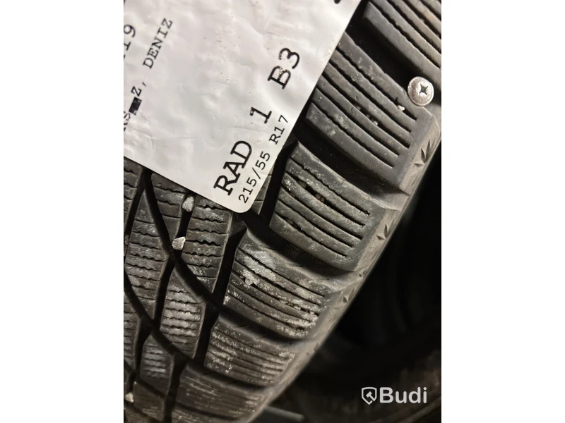 4 st. Vinterdäck Kumo 215/55R17 98T