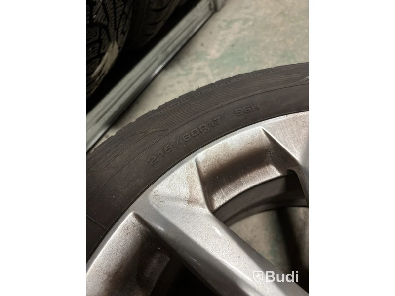 4 st. Sommarhjul Goodyear 215/60R17 96H