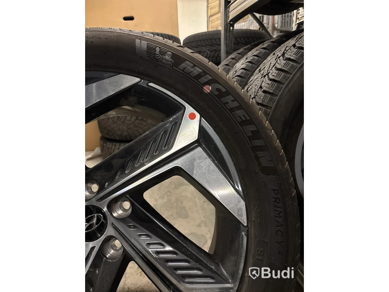 4 st. Sommarhjul Michelin 235/50R19