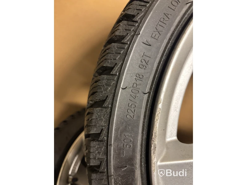 4 st. Vinterhjul Triangel 225/40R18 92T