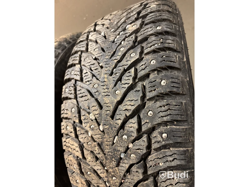 4 st. Vinterhjul Nokian 225/55R16