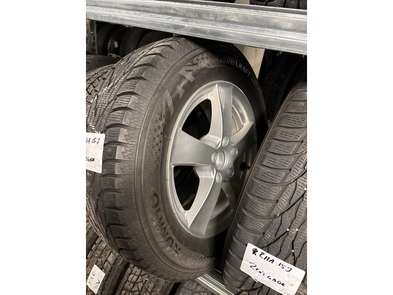 4 st. Vinterhjul Kumho 215/65R16 102T