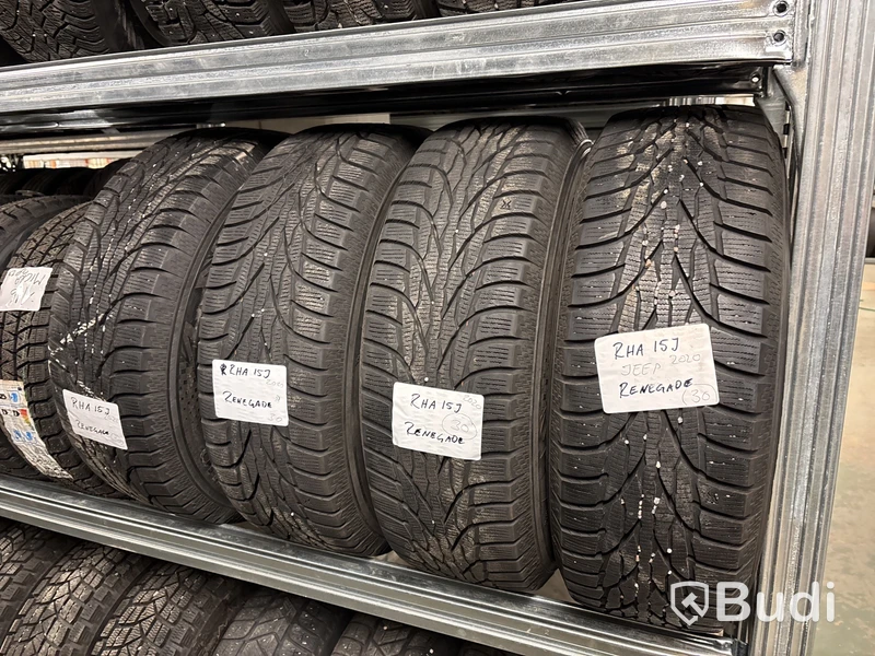 4 st. Vinterhjul Kumho 215/65R16 102T