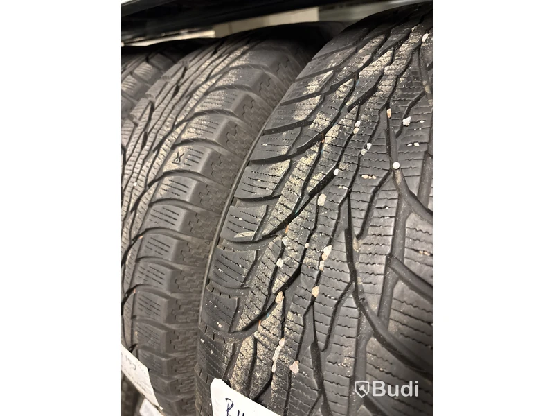 4 st. Vinterhjul Kumho 215/65R16 102T