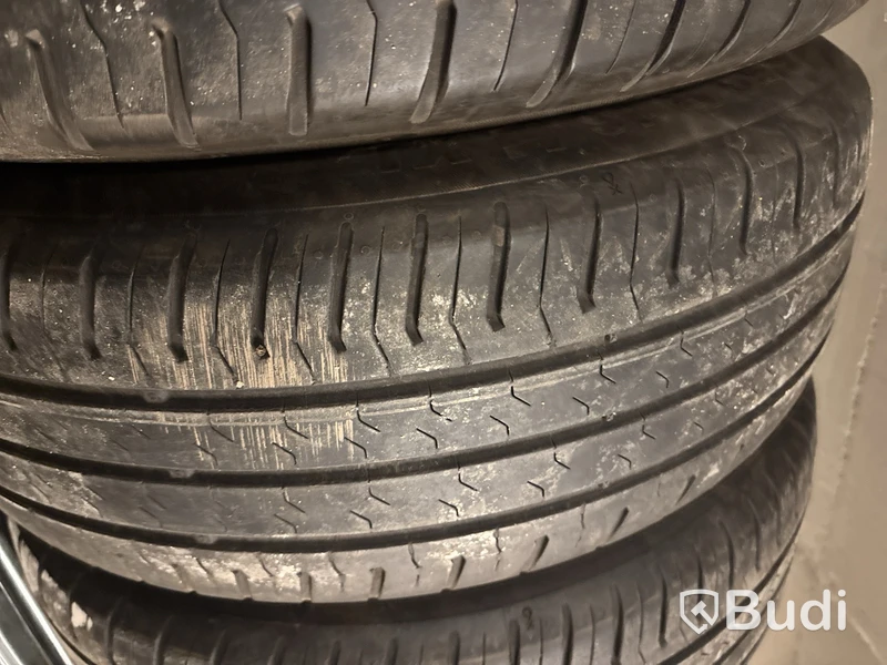 4 st. Sommarhjul Continental 195/60 R16 H XL