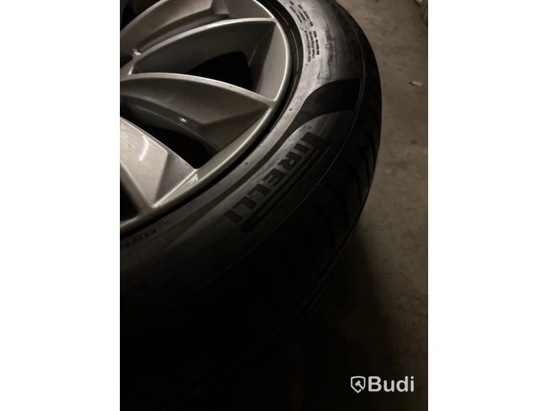 4 st. Sommarhjul Pirelli 225/50R17