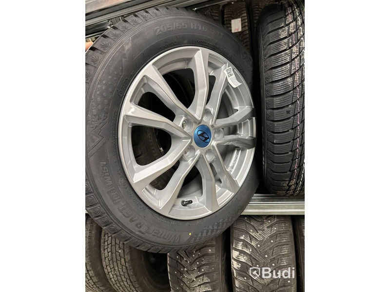 4 st. Vinterhjul Kumho 205/55R16 XL