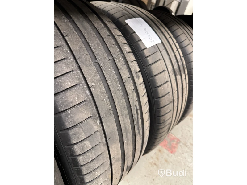 4 st. Sommarhjul Pirelli 245/40R20