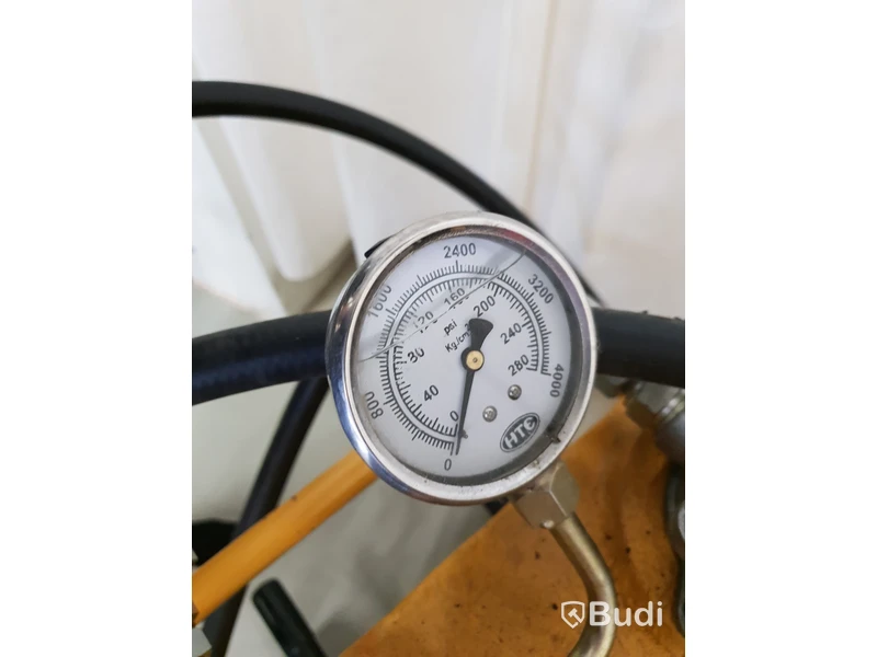STANLAY Cable Blowing Machine med Hydraulic Power Pack Med HONDA motor. Installerar 10-22mm optiskkabel med 90m/s nypris 78,000SEK