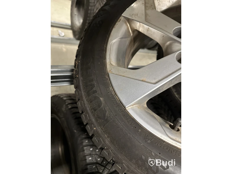 4 st. Vinterhjul, Kumho 205/55R16 94T